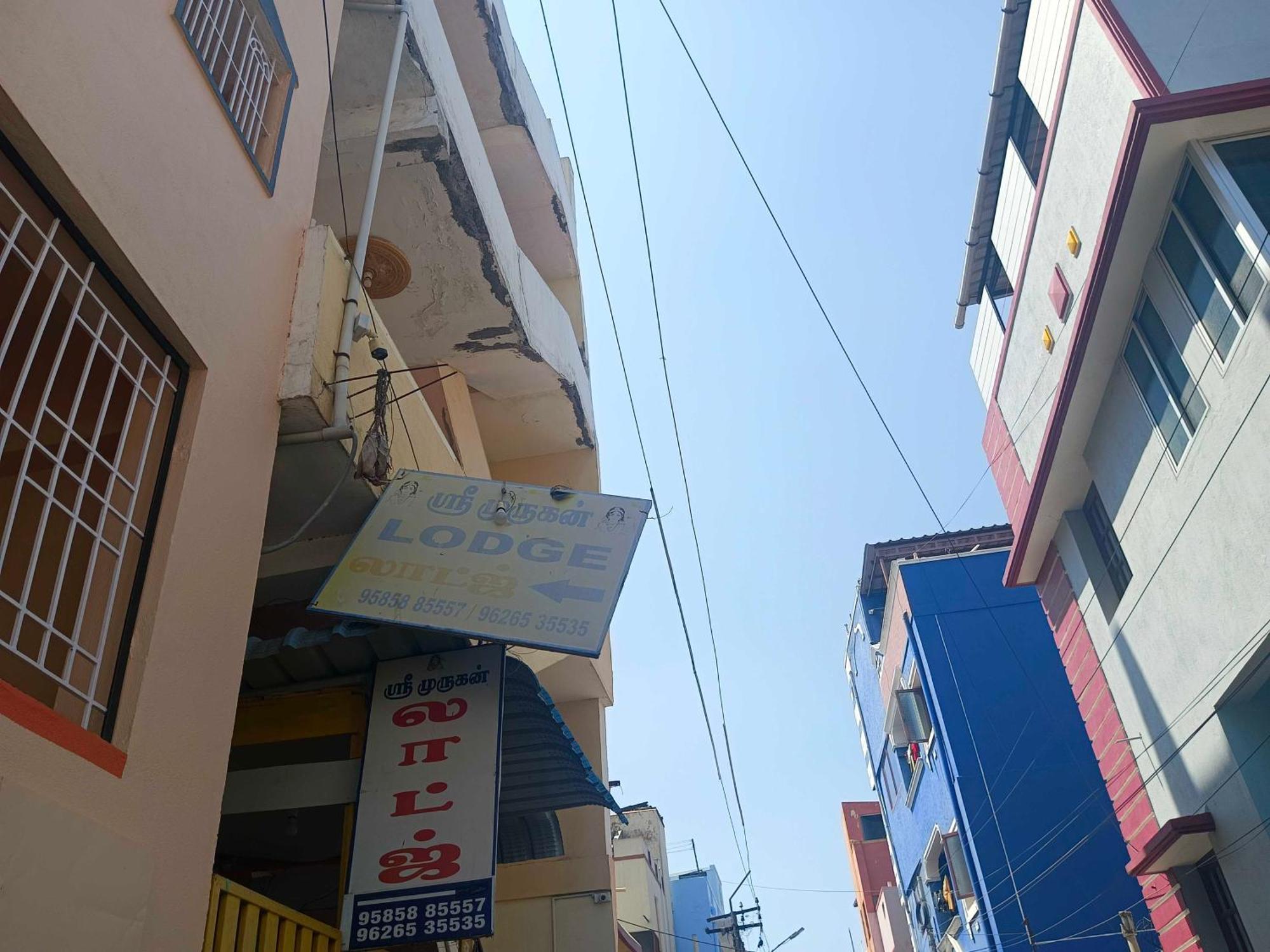Hotel O Sri Murugan Lodge Коимбатур Экстерьер фото